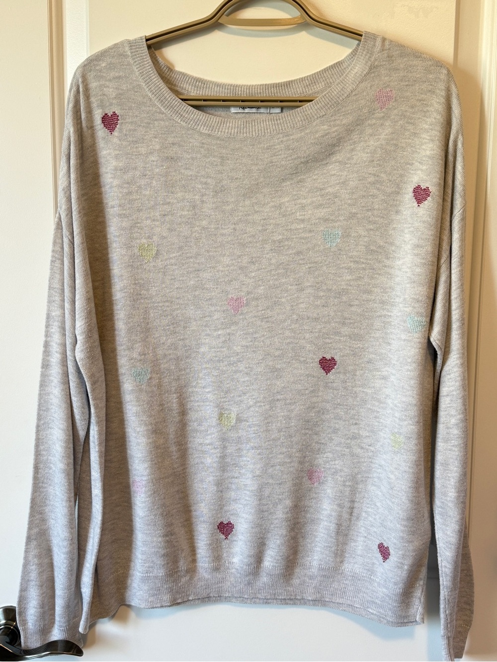 Reitmans embroider hearts lightweight sweater sz XL